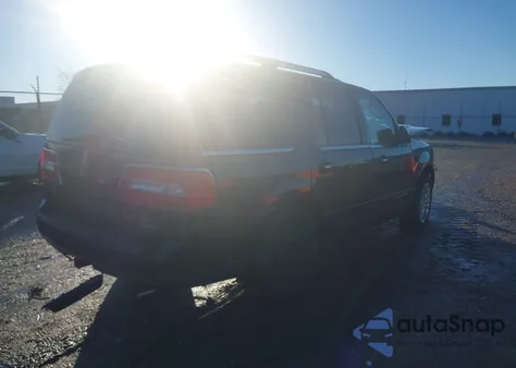 2013 Lincoln Navigator из США, поврежденный, VIN 5LMJJ2J56DEL04135